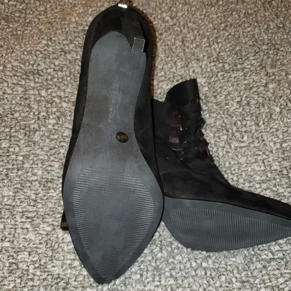 BCBGeneration Bootie - Picture 4 of 5